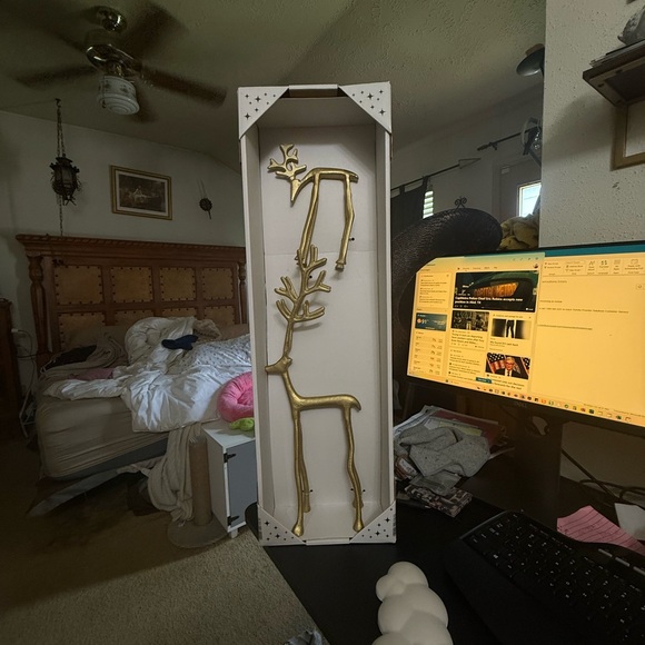 Aldi Merry Moments Reindeer Set Gold 8 + 19 inch Pottery...